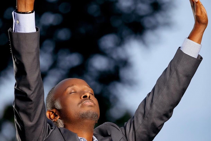 Richard Nick NGENDAHAYO Returns with a New Song “Uri Byose Nkeneye” – A Voice of Revival in Gospel Music
